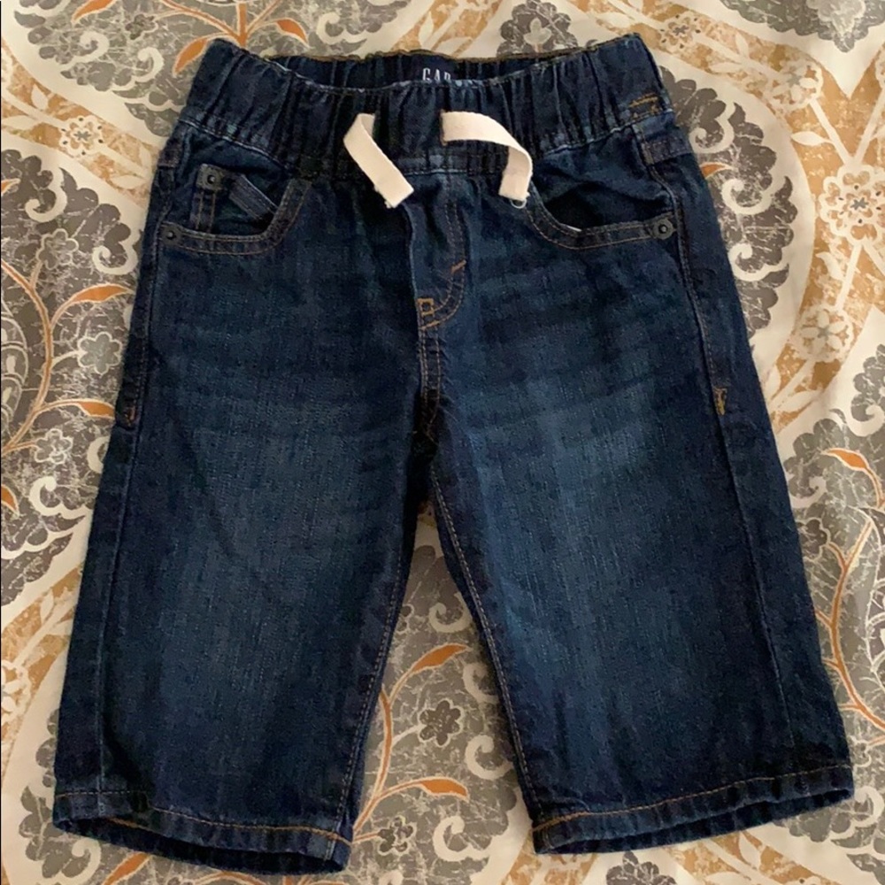 Gap dark wash boys jeans shorts